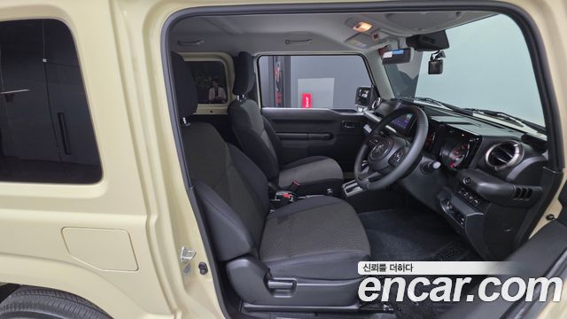 Suzuki Jimny 2025 — photo 17