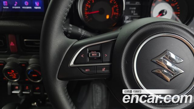 Suzuki Jimny 2025 — photo 23