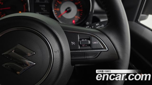 Suzuki Jimny 2025 — photo 24