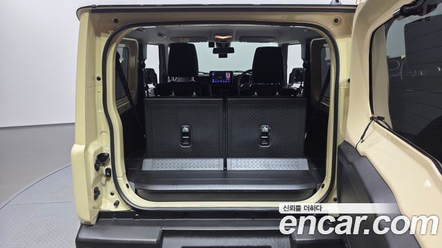 Suzuki Jimny 2025 — photo 26