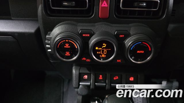 Suzuki Jimny 2025 — photo 33