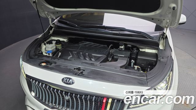Kia Canival 2019 — photo 6