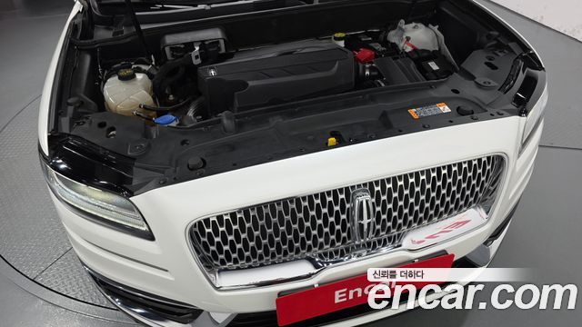 Lincoln Nautilus 2020 — photo 6