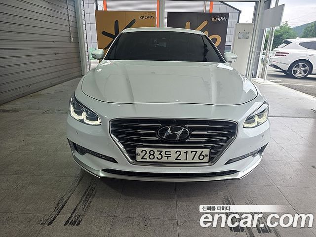 Hyundai Grandeur 2019 — photo 3