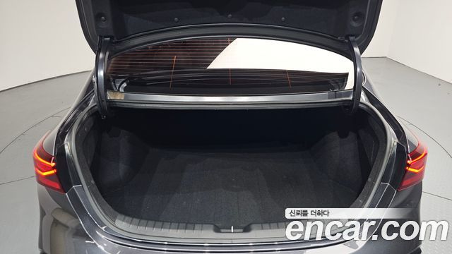 Kia K3 2019 — photo 26