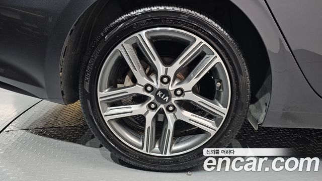 Kia K3 2019 — photo 7