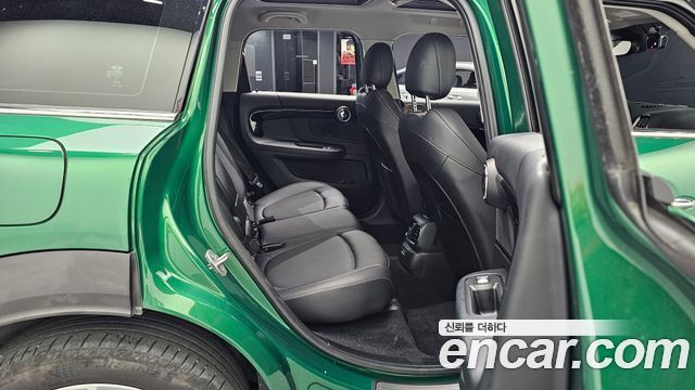 Mini Countryman 2022 — photo 18