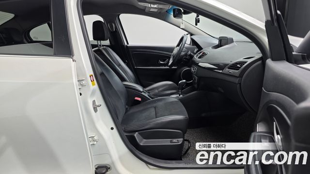 Renault Korea SM3 2015 — photo 16