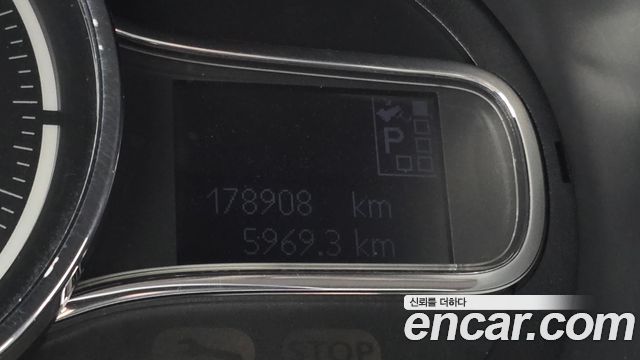 Renault Korea SM3 2015 — photo 29