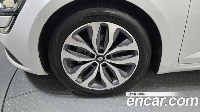 Renault Korea SM6 2016 — photo 5