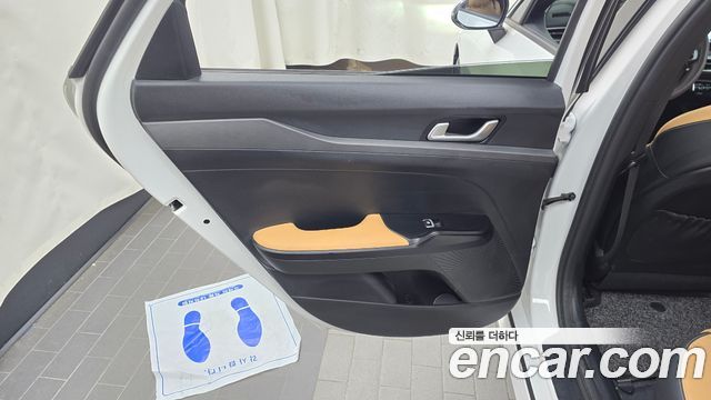 Kia K5 2022 — photo 15