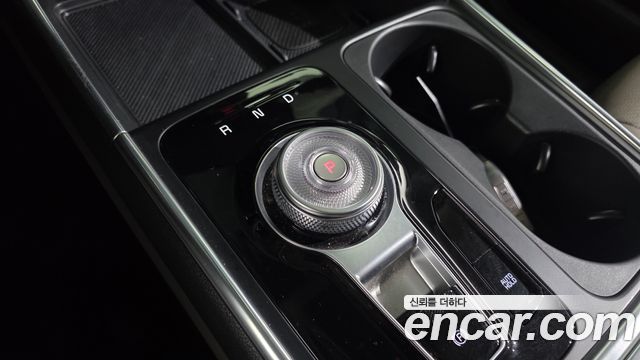 Kia Canival 2025 — photo 12