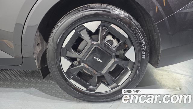 Kia Canival 2025 — photo 7