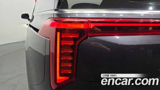 Kia Canival 2025 — photo 9