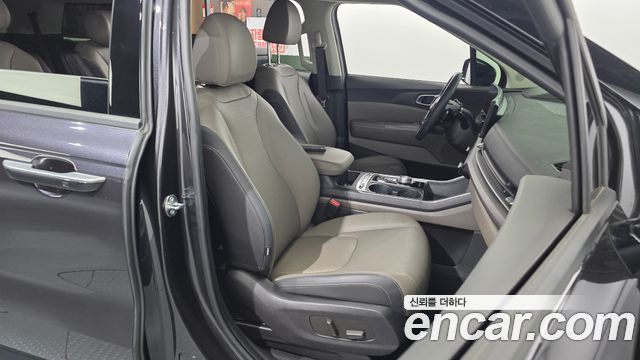 Kia Canival 2025 — photo 16