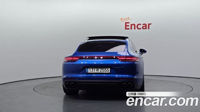 Porsche Panamera 2018 — photo 4