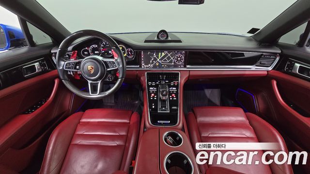 Porsche Panamera 2018 — photo 7