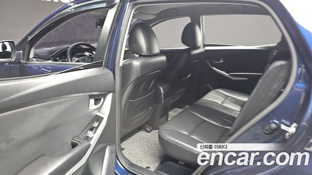 KG Mobility KORANDO 2017 — photo 12