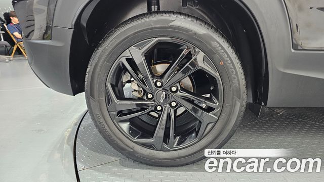 ChevroletGMDaewoo Trailblazer 2023 — photo 5