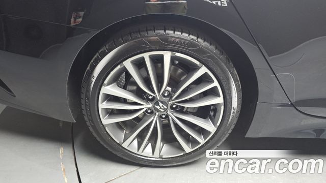 Kia Stinger 2018 — photo 5