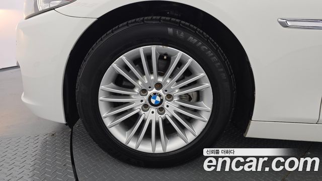 BMW 5-Series 2014 — photo 5