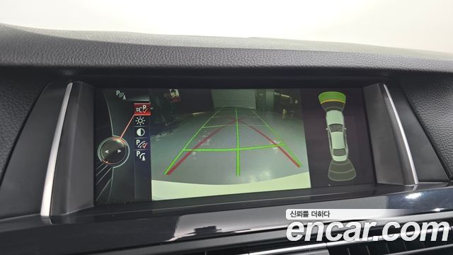 BMW 5-Series 2014 — photo 15