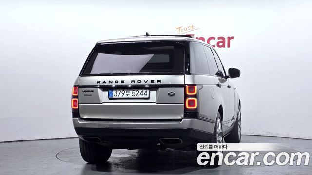 Land Rover Range Rover 2018 — photo 4