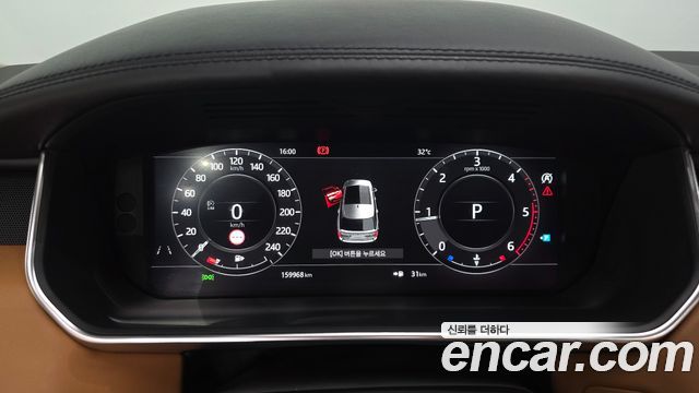 Land Rover Range Rover 2018 — photo 11