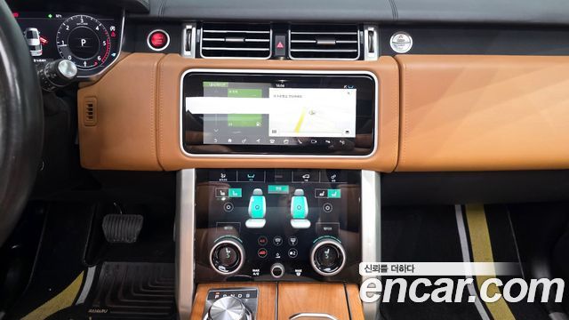 Land Rover Range Rover 2018 — photo 19