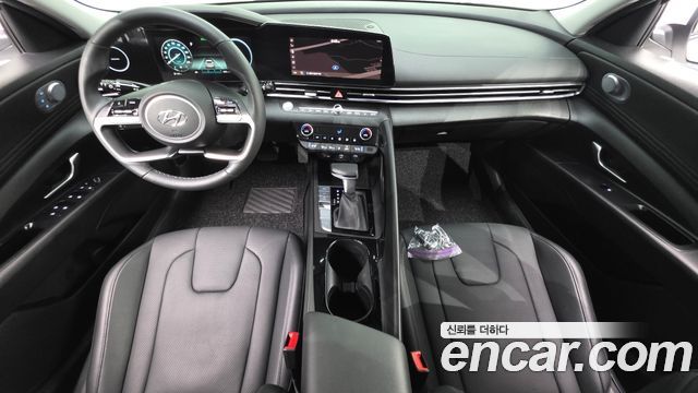 Hyundai AVANTE 2021 — photo 10