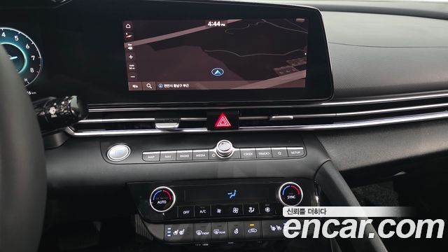 Hyundai AVANTE 2021 — photo 20