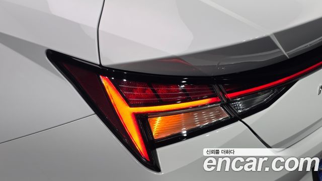 Hyundai AVANTE 2021 — photo 9