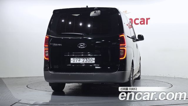 Hyundai Starex 2019 — photo 4