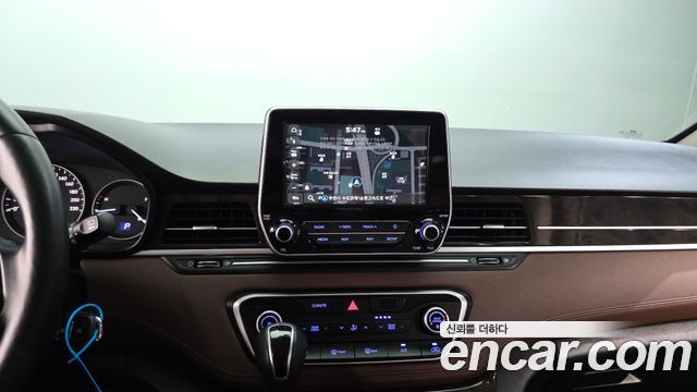 Hyundai Starex 2019 — photo 21