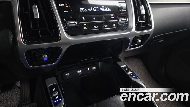 Kia Sorento 2021 — photo 22