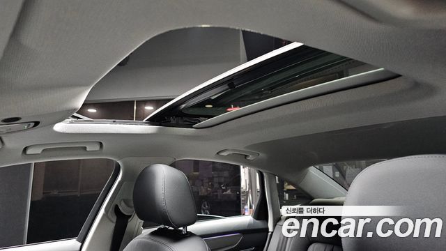 Audi A6 2020 — photo 25