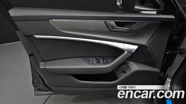 Audi A6 2020 — photo 14