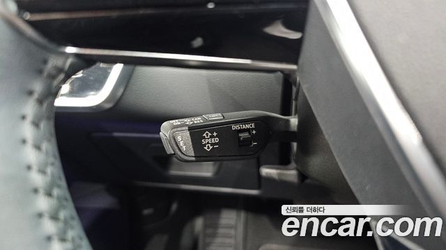 Audi A6 2020 — photo 28