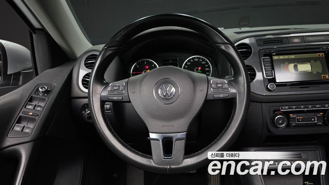 Volkswagen Tiguan 2014 — photo 13