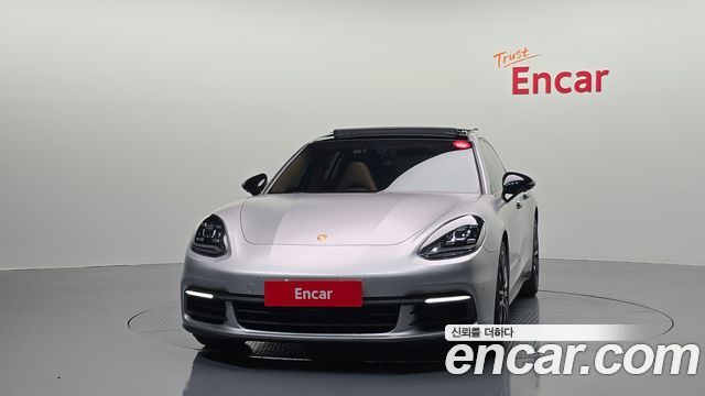 Porsche Panamera 2018 — photo 3