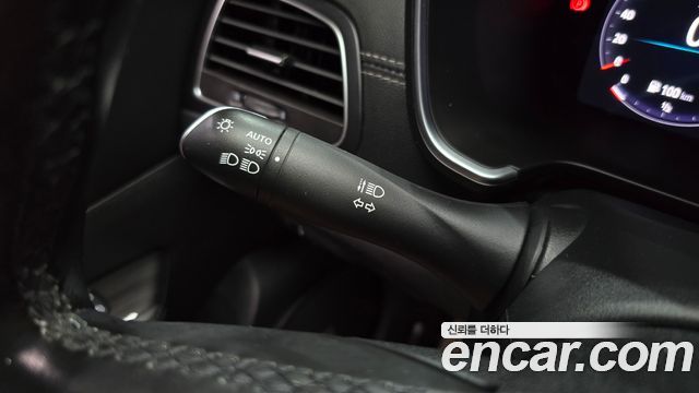 Renault Korea SM6 2021 — photo 27