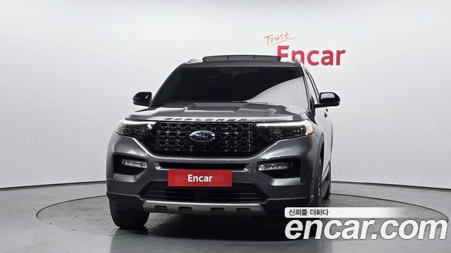 Ford Explorer 2021 — photo 3