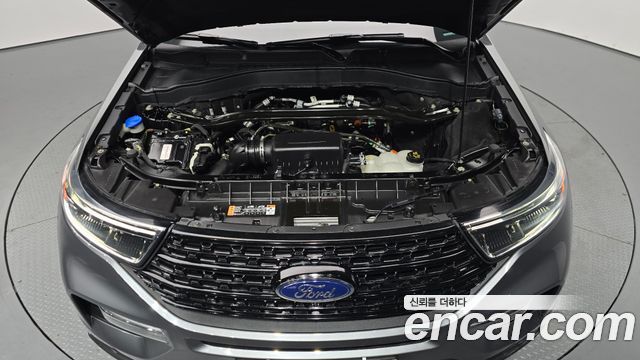 Ford Explorer 2021 — photo 6