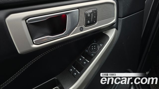 Ford Explorer 2021 — photo 15