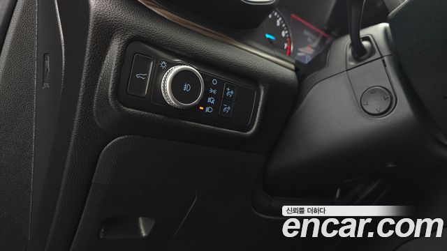 Ford Explorer 2021 — photo 16