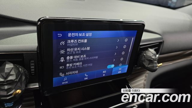 Ford Explorer 2021 — photo 18
