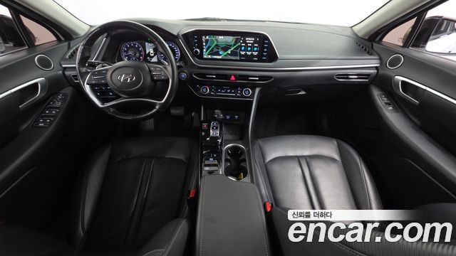 Hyundai Sonata 2022 — photo 10