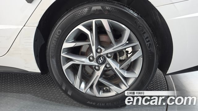 Hyundai Sonata 2022 — photo 7