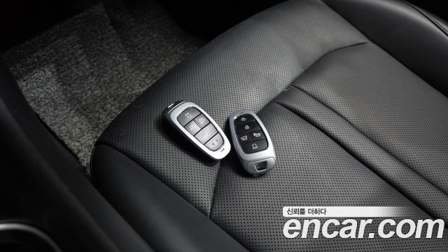 Hyundai Sonata 2022 — photo 21