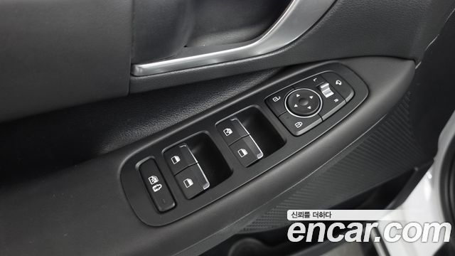 Hyundai Sonata 2022 — photo 28